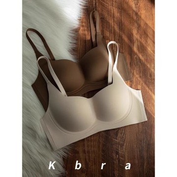 無痕小胸聚攏內衣女無鋼圈側收副乳2024新款上托顯大調整型文胸罩