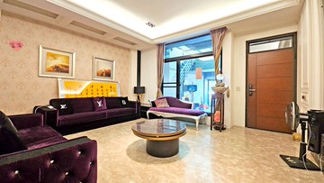 仁武仁雄商圈慈惠公園面寬電梯雙車墅｜高雄市仁武區赤仁路