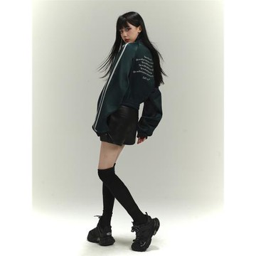 幽靈少女美式墨綠色短款運動棒球服外套女時尚洋氣時髦飛行員夾克