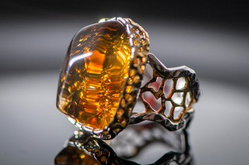 手工製作波羅的海琥珀戒指 綠金色純銀 尺寸8.5號