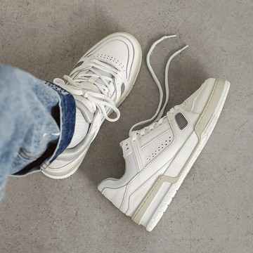 時尚舒適休閒運動鞋低幫潮流情侶鞋簡約百搭板鞋綁帶小白鞋【聚物優品】