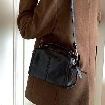 ZUCAS - 水洗皮包超韓版手提包機車女包 - GR-8787