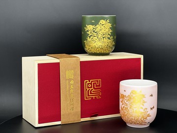 【ViREO】常玉燦若繁華 華貴雙杯組 月櫻粉 森嶺綠 | 歷史博物館