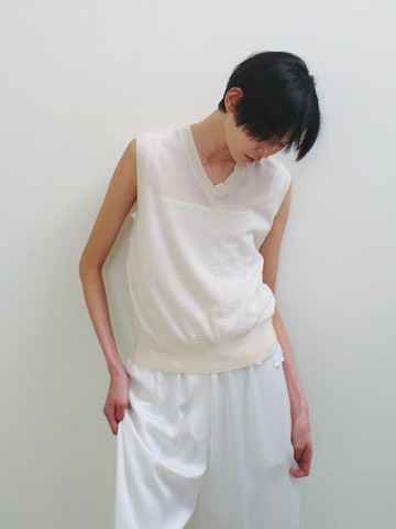 Cashmere Summer Sleeveless Tank (D5WAM25006IVX)
