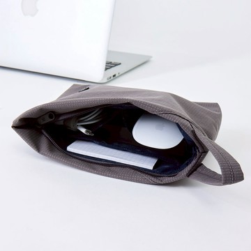 Dayflow隨身好收納包(M) 黑色