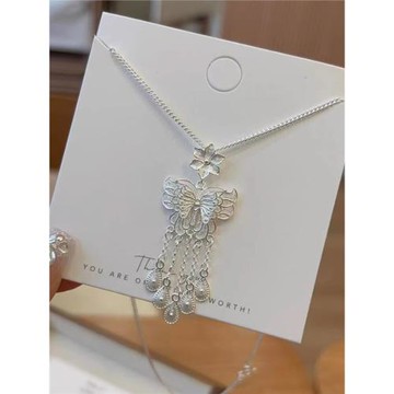 足銀999花絲蝴蝶流蘇吊墜項鏈純銀古風鎖骨鏈送女友女神節日禮物