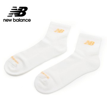 【New Balance官方旗艦店】中筒襪_LAS51301YL_中性_杏色