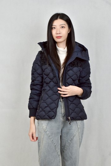 (S) moncler藍色連帽外套