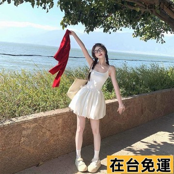 Ymi有米🚚新品下殺🚚法式赫本風芭蕾辣妹純欲風連衣裙女2026新款高級感修身顯瘦花苞裙