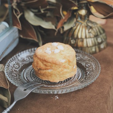 英式鬆餅/司康scone | 比利糖珍珠糖、顆顆花生、藍莓