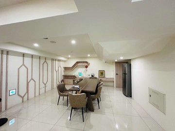 郡都FOCUS 3年屋 校園第一排 山景採光三房｜高雄市三民區建國三路