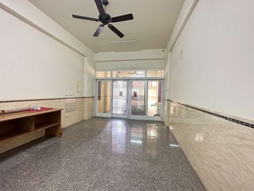 鳳甲臨路地26坪大透天｜高雄市鳳山區富新路