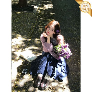 【甜酷減齡】毛衣半身裙套裝 韓系套裝 女裝套裝 秋季套裝 碎花半身裙 紫色毛衣 寬鬆顯瘦 鬆緊腰設計 約會通勤穿搭