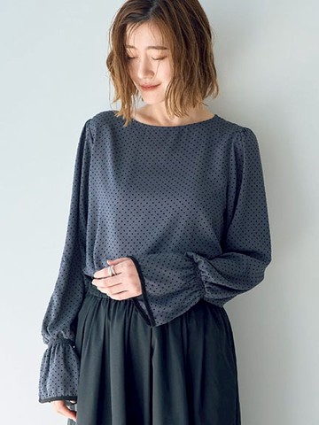 點點印花配色滾邊糖果袖襯衫/上衣(07000090300) - YECCA VECCA