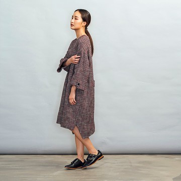 紅色毛紡圓領寬鬆長洋裝