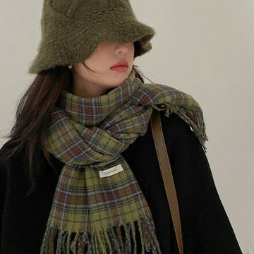复古绿色格子围巾女士秋冬季百搭个性高级保暖披肩围脖情侣韩系