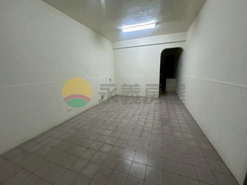 建工商圈近輕軌民族一路低總價透天｜高雄市三民區民族一路