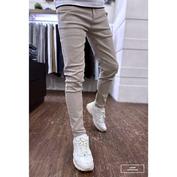 E7th.厚磅單色素面小直筒-卡其(E7J86012302)彈性抽鬚 水洗 淺刷色牛仔 顯瘦 修身窄管 補丁破壞 牛仔褲
