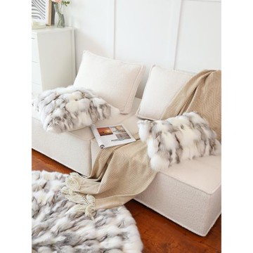 羊逸真獺兔毛抱枕客廳沙發靠墊皮草抱枕靠枕狐貍毛沙發裝飾奢華