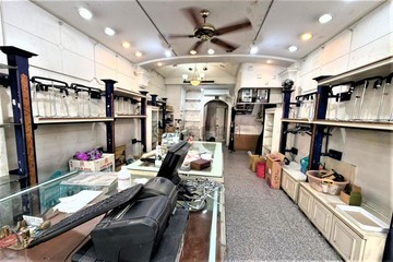 文賢路中華北路旁好市多商圈金店面｜台南市北區文賢路