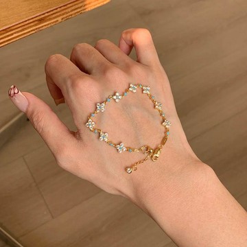 💖限時下訂💖蓝色锆石花朵手链轻奢小众精致高级感女款2026新款高颜值手腕配饰 手鏈 女款手鏈