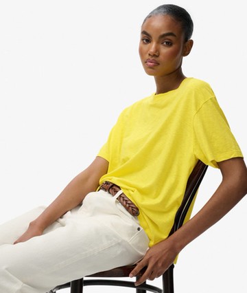 Superdry Women's Studios Crew T-shirt Yellow Size: 10