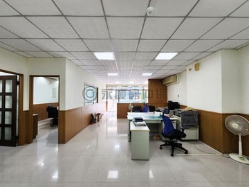 成功國中大面寬店面-近大遠百商圈-光頭房仲阿田｜新竹縣竹北市成功七街