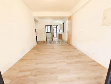 小港國小+中鋼社區陽台進出翻新公寓五樓｜高雄市小港區平和七路