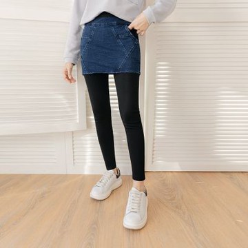 OB嚴選中大尺碼-假兩件式內搭褲配車線牛仔裙《BA3427》