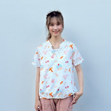 花木馬日系女裝一起野餐V領收口上衣