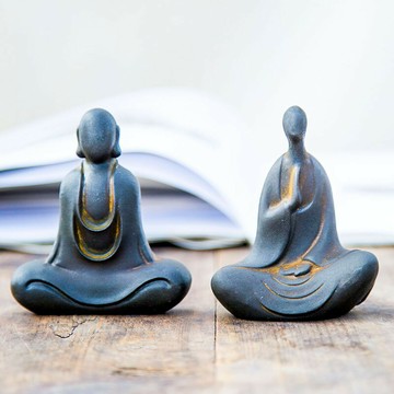 新中式國風無相無面佛像禪意擺件書房飾品茶寵仿鑄鐵手工家居擺設【益三和】可開發票