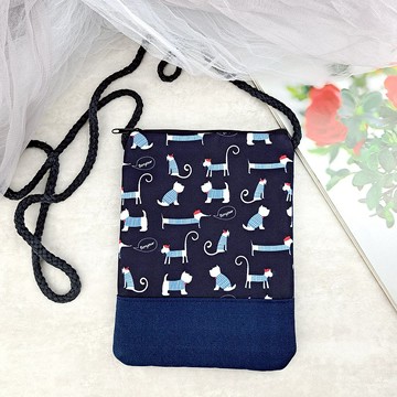 電話包/肩背包/鈄背包/手機袋 / 手機包 ~ 可愛小狗 (PB-017)