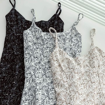 奶甜炸街甜辣風辣妹背心裙小個子無袖吊帶連衣裙子打底裙秋季女裝