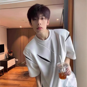 美式解構拼接正肩t恤小眾設計感刀割墊肩短袖男感穿搭半截袖鑫弘-衣錦男裝