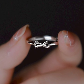 🧨新年快樂🧡快速出貨【OCTOBER 16Th】S925純銀甜美蝴蝶結開口戒指 開運 生日禮物 閨蜜禮物 情人節禮物 交換禮物 客製化禮物 0223
