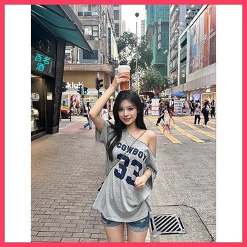 🌈ATC✨美式復古辣妹斜肩寬鬆短袖 | 短袖女 | 灰色上衣 | oversizeT恤 | 美式短袖 | 辣妹上衣