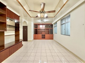 每坪37萬✨大空間公寓▶️三樓✨乙種工業區｜新北市新店區中正路