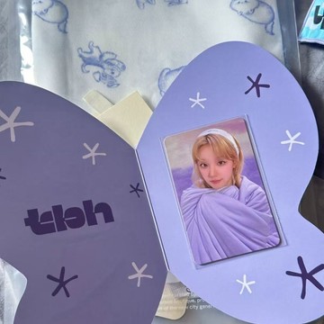 ⭐韓國代購正版⭐【國現】gidle女娃 宋雨琦 tbh野獸派 一朵大花抱枕卡 裹被小卡新款