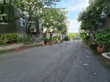 楊梅埔心~幼獅交流道...維多利亞別墅｜桃園市楊梅區青山六街