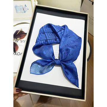 藍色真絲絲巾女秋冬季高級感2025新款100%桑蠶絲斜紋綢高檔方巾