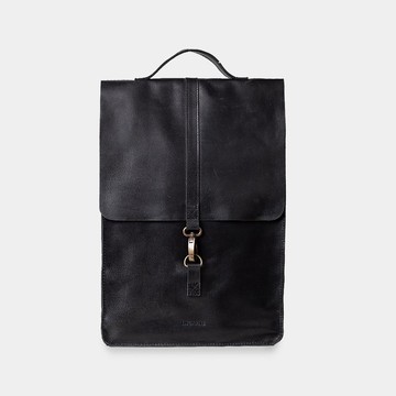 極簡黑色皮革背包