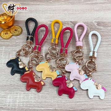 馬上有福-皮革鑰匙圈掛飾(多款任選)【財神小舖】福氣隨行、好運不遲