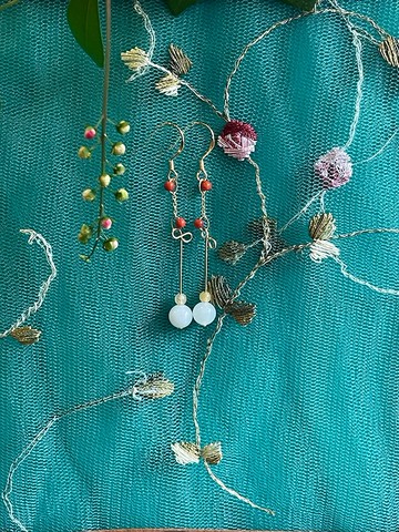 緬甸玉耳環 II 白翡珠X黃翡珠 I 防敏包金鍊緬甸A貨翡翠耳環