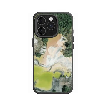 iPhone 16 Pro SolidX 黑 - LOOK！多看我一眼 LOOK! Nature Seeks Attention - 大自然的傑作（多尼亞納國家公園）