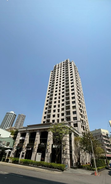 南區工學商圈黃金樓店~✨｜台中市南區工學路