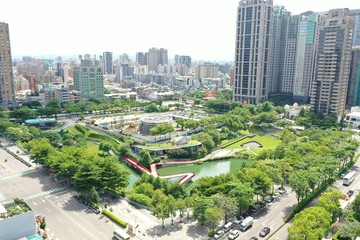 專任遠雄琉蘊三房平車｜台中市西屯區市政北七路