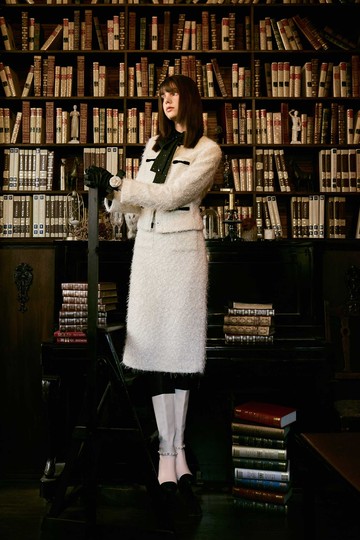 彈性花呢羽毛紗黑織帶中長窄裙