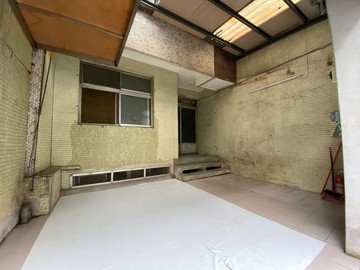 台北大樓專家珍珍    松江南京站車庫1樓｜台北市中山區松江路