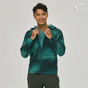 ADISI 男輕肌感彈透印花抗風撥水連帽外套AJ2391052 (S-2XL) 深海波光｜輕薄透氣 輕抗風 輕撥水 彈性 快乾 機能外套