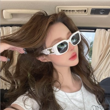 【CELINE】凱旋門方形膠框太陽眼鏡(CL40282U-25A)